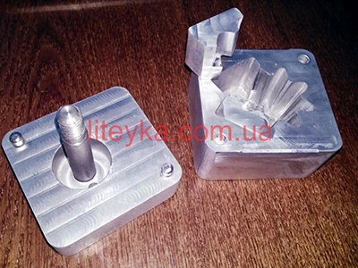 Gear mold with inserts