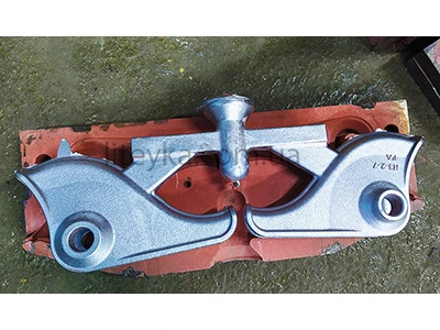 Кокіль з відливкою-кущом