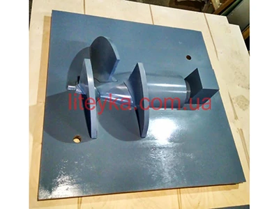 Полуформа для лиття шнека для ХТС технології