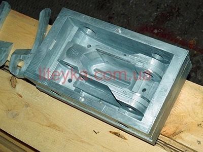 Стрижневий ящик