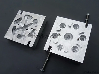 Прес-форма кривошипу ЛВМ