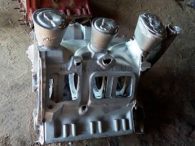 Виливка блок-картера з ливарними прибутками